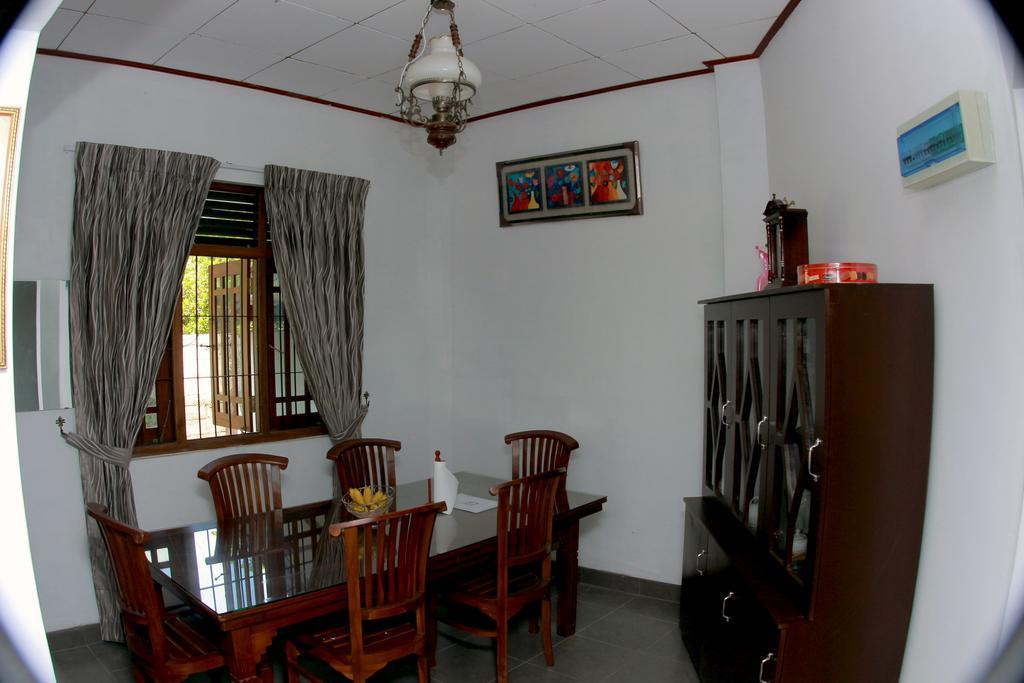 The Hermitage Negombo Apartment Kurana Katunayaka ภายนอก รูปภาพ